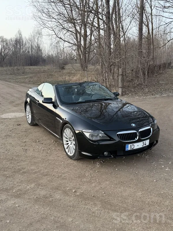 BMW Superīgs vasaras auto ar patīkamu v8 skaņu. 