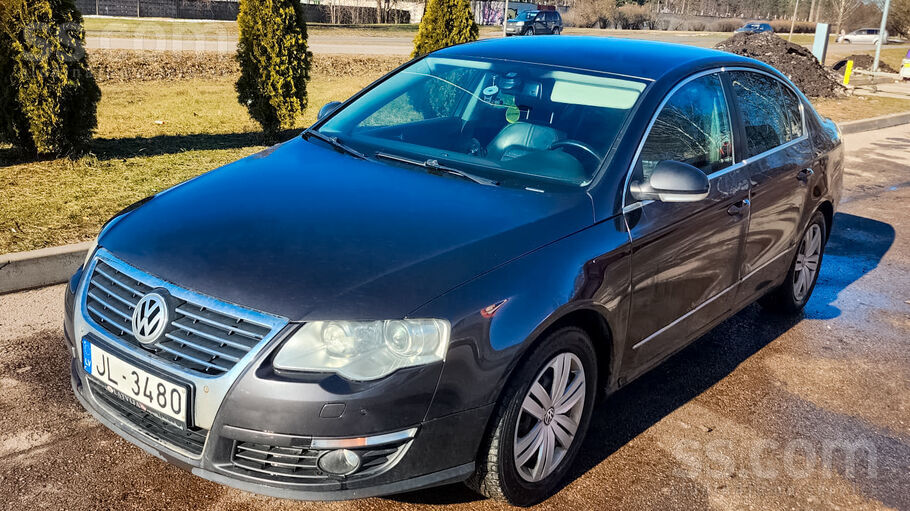 Volkswagen Pārdodu VW Passat B6 2.0 L / 103kw dīzelis ar 6pak