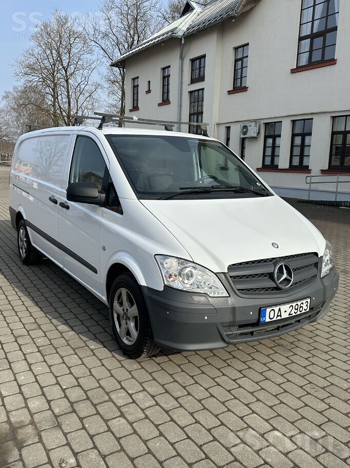 Mercedes Noskrējiens 115000km. Ļoti labs bus.