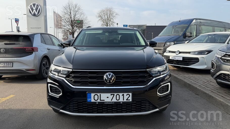 Pārdodu VW T-Roc Style 1.5 benzīns Dsg 150zs
- melna
- automāts
- keyle