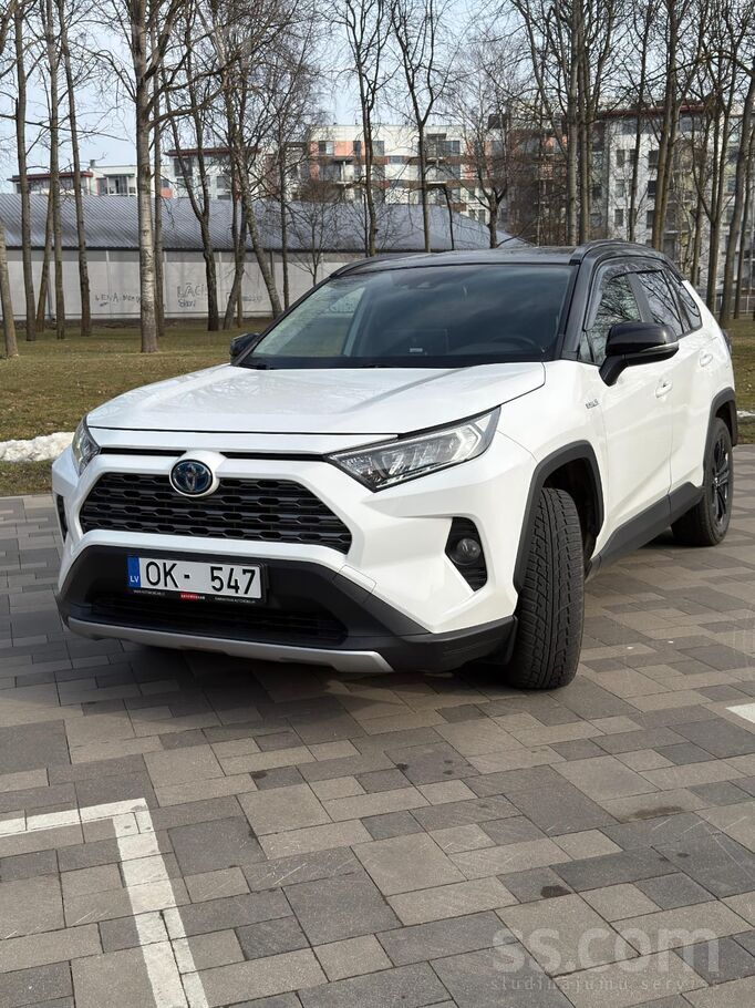 Toyota Pārdod Toyota Rav4, 2021. gada izlaidums, ļoti lab
