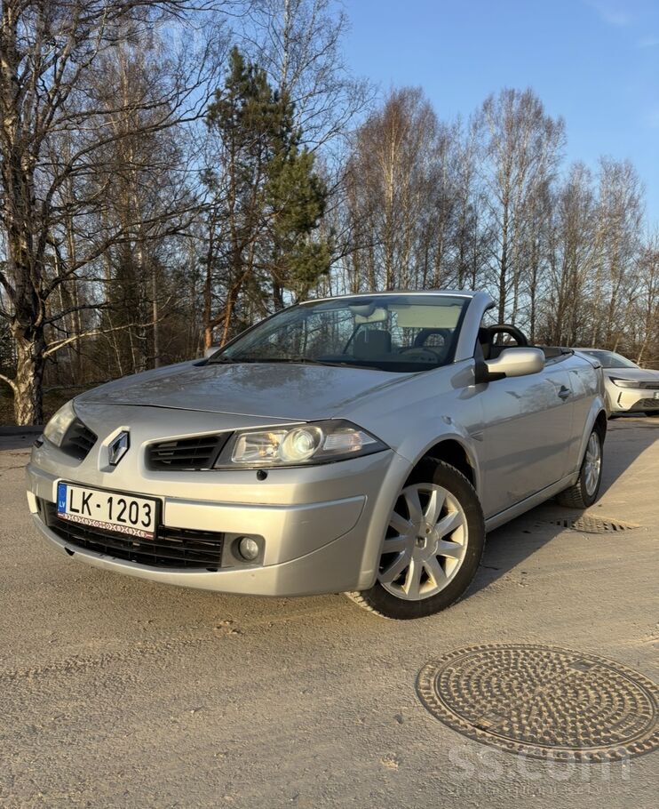 Renault Pārdodu Renault Megane 2 CC facelift, 1.9 Dci 96Kw