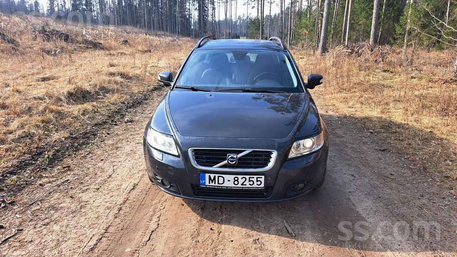 Volvo Automašīnas stāvoklis atbilstošs vecumam. Apkopes 