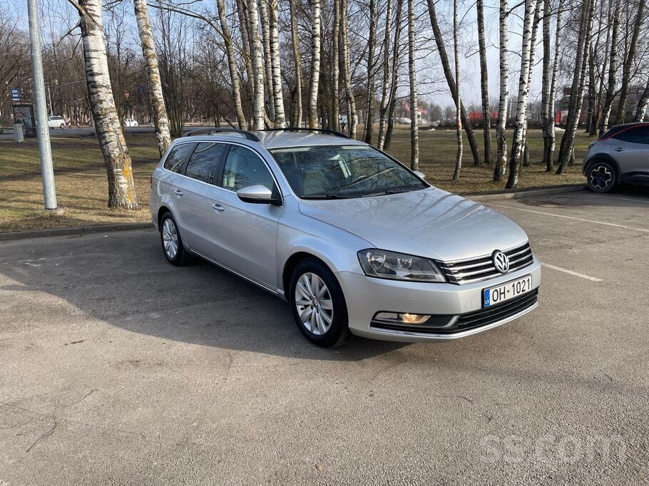 VW Passat-B7-Automats. Laba tehniska un vizuala stavokli, regulāri veiktas a
