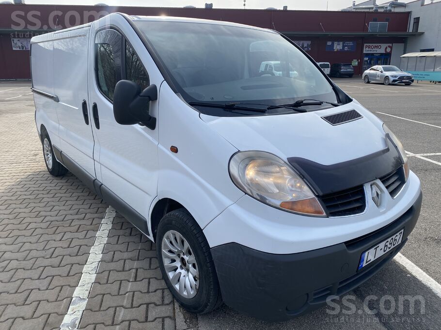 Renault Renault trafic 2.0dCi Gara baze, vinjete nav vajad