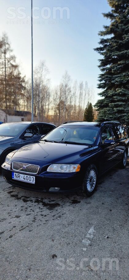 Volvo Volvo 136kw. Vizuāli sikumi ir, bet daudz kas izda