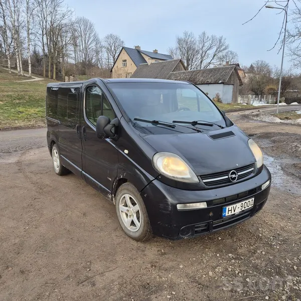 Opel Pārdodu Opel Vivaro 2005 gada 2.5d 99kw. 8.sēdviet