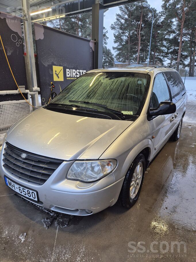 Chrysler Pārdodas Chrysler Voyager 2.8, Automāts. Auto ir t