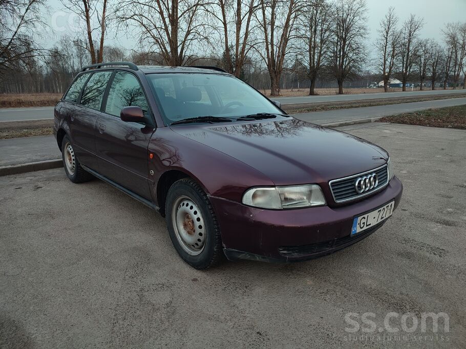 Audi Audi A4.
