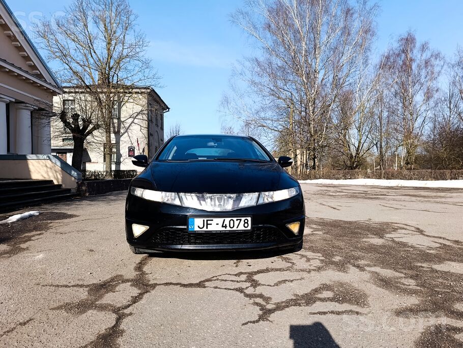 Honda Pārdodu Honda Civic 2007. gada 2.2 dīzelis 6 ātrum