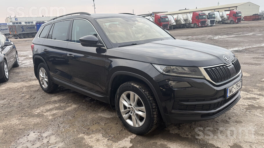 Tiek pārdots Škoda Kodiaq 2019 gada izlaidums 2.0D, ļoti labā stāvoklī - uzt