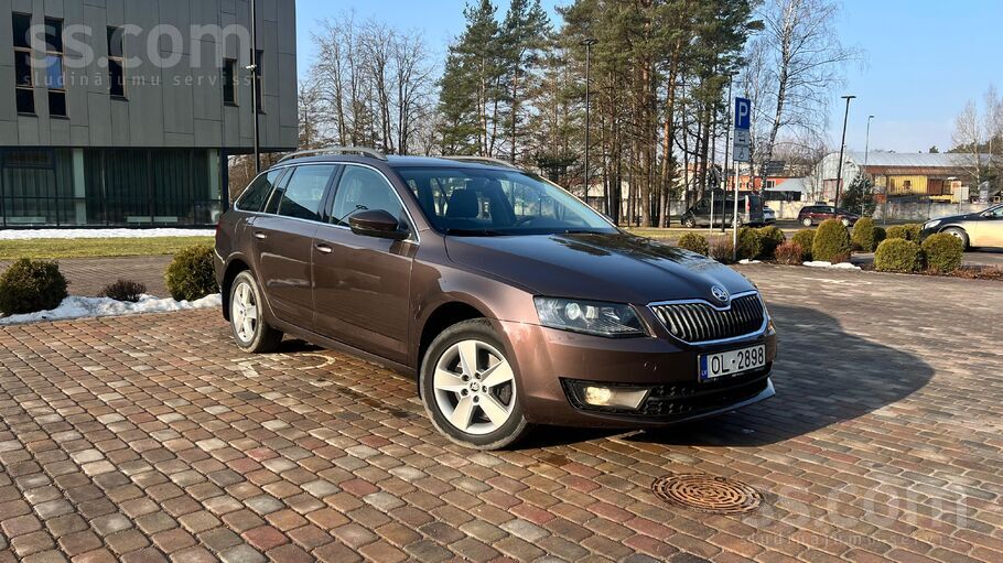 Skoda Privātpersona pardod Škoda Octavia 1.8 180Hp benzi