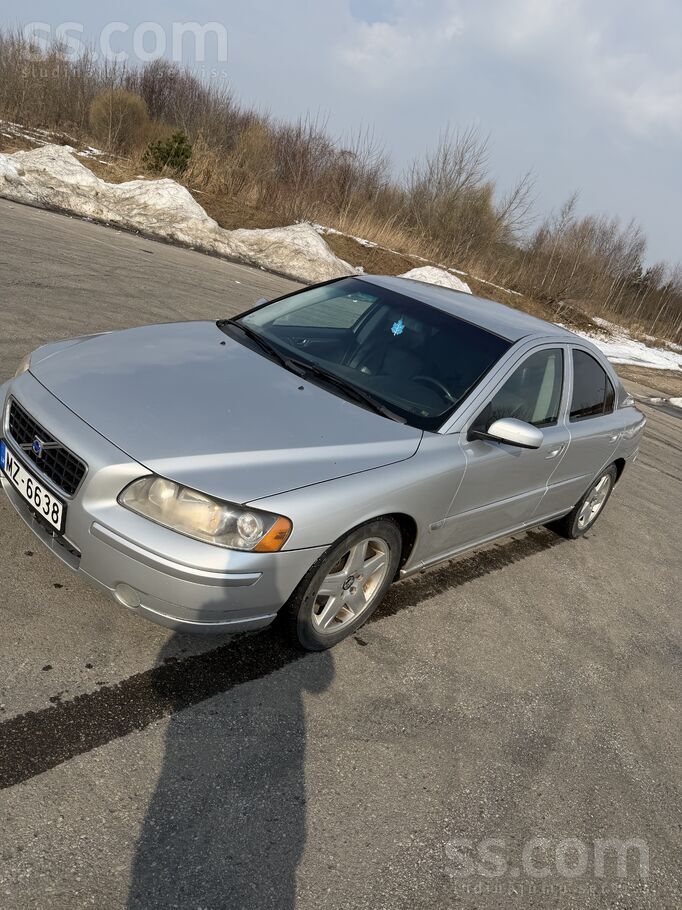 Volvo Состояние: по ходовой в целом хорошее без посторон