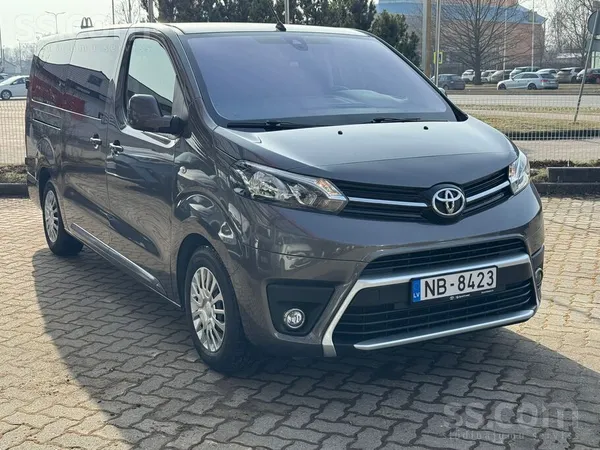 Toyota Toyota Proace Long Double side door Shuttle. Cena 