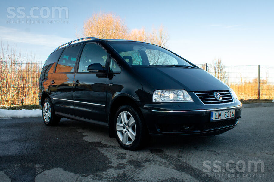 Volkswagen Pārdodu VW Sharan 2.0tdi 103kw, 7 sēdvietas. 