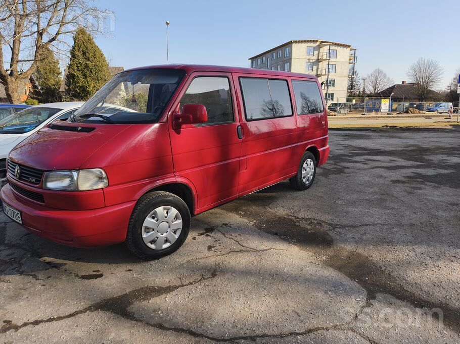 Volkswagen Pārdodu VW Caravelle 1997.g, dīzelīti. īso versiju