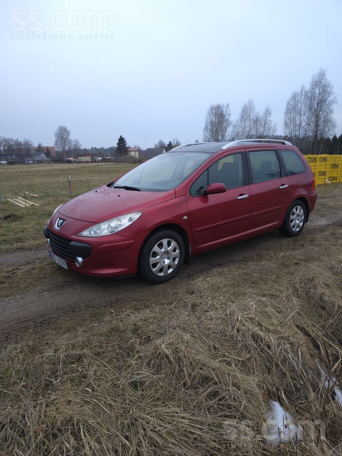 Labi saglabājies un super ekonomisks Peugeot 307Sw benzīns/gāze ar mazu, ori
