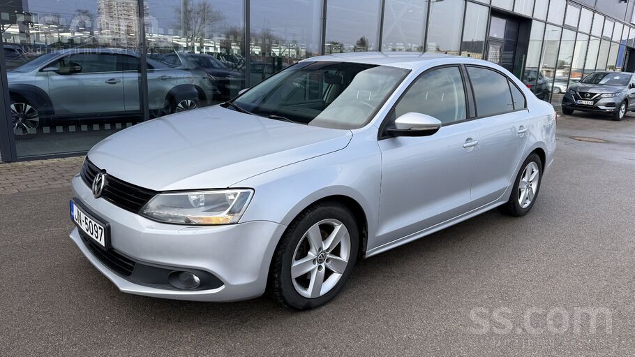 Volkswagen 1.6 Dīzelis (105zs) Mehānika. 