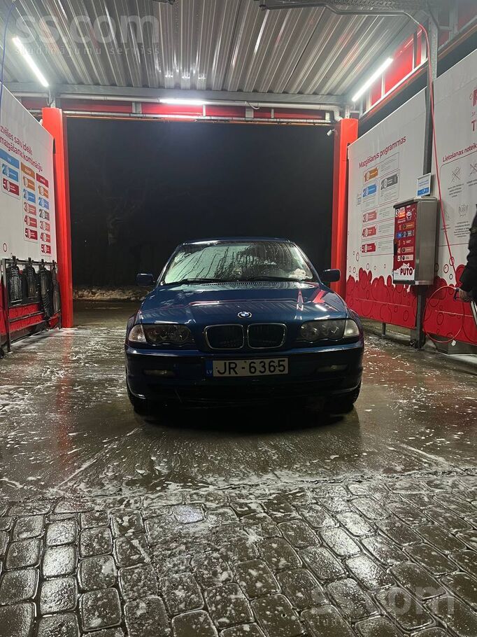 BMW BMW E46 318i 2.0 бензин 110 kW 2001 год седан