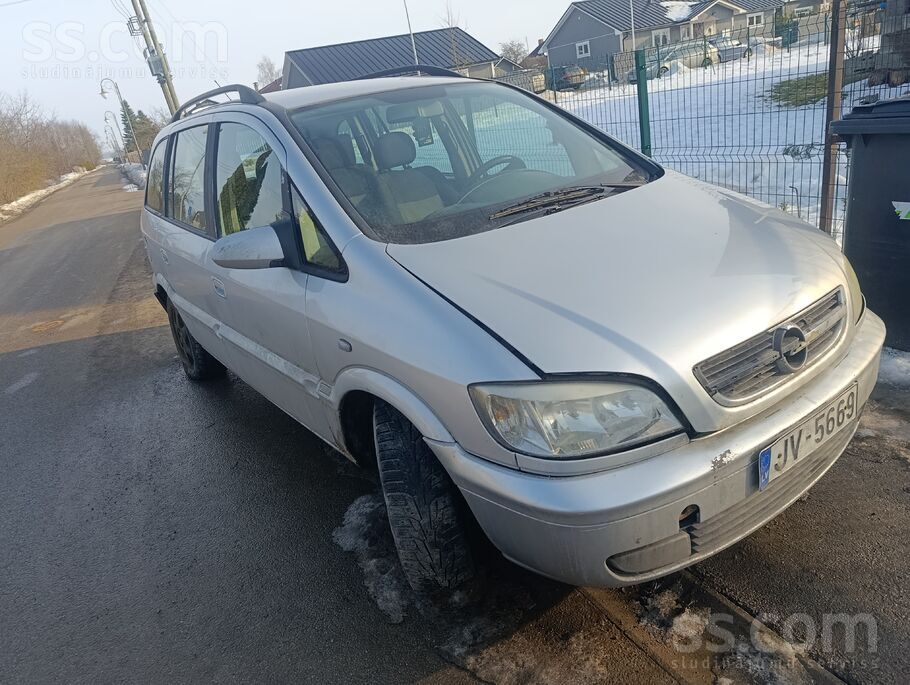 Auto labojams, var rezerves daļām.
Februārī atbraucot no Rīgas otrreiz vai