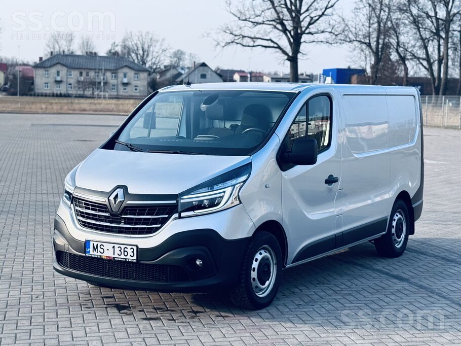 Pārdod Renault trafic. Neliels nobraukums. Izcilā tehniskā un vizuālā stāvok
