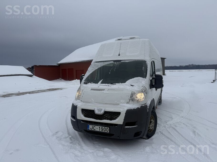 Peugeot Boxer L4 H3 2.2 96kw. 
Pilna masa 3500kg
Uzstādītas jaunas bremzes