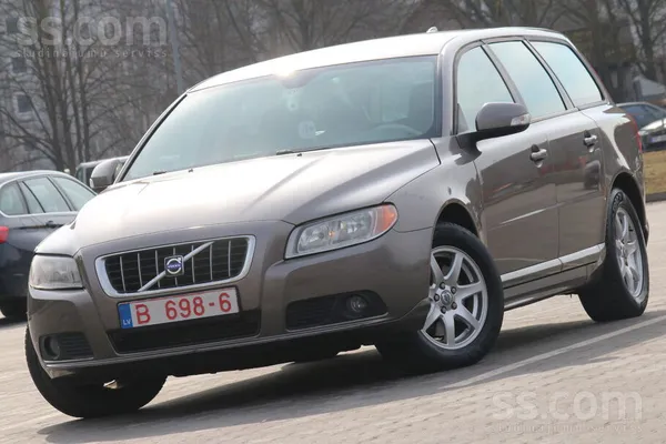 Volvo Volvo V70 2.4D5 136kw.