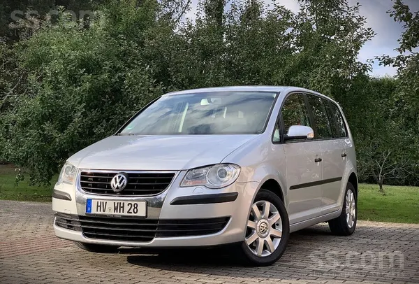 Volkswagen No Vācijas VW Touran Comfortline. 