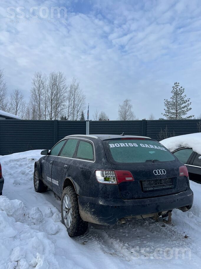 Продам Ауди , после зимы завел загорелась лампочка давления масла , при заме