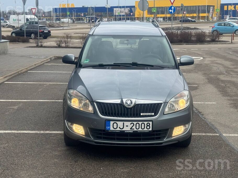 Jauna Ta. 

250 950km pieradams nopraukums, Paterinš 3-5 litri. Bez rūsas,