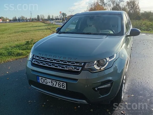 Land-rover Auto tika iegādāts 2018. gada aprīlī, kad tas vēl 
