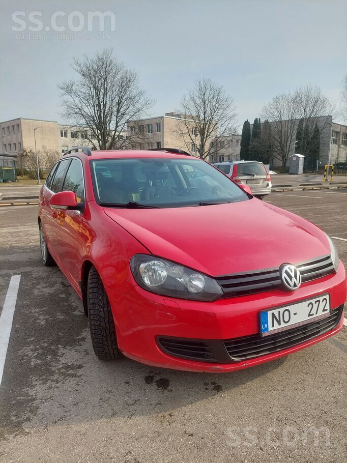 Volkswagen Pārdod golf 6. zināmais defekts- reizēm grab spara