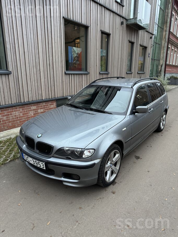 BMW 330xd 150kw manuāls. Atpakaļ skata kamera, 16:9 ek