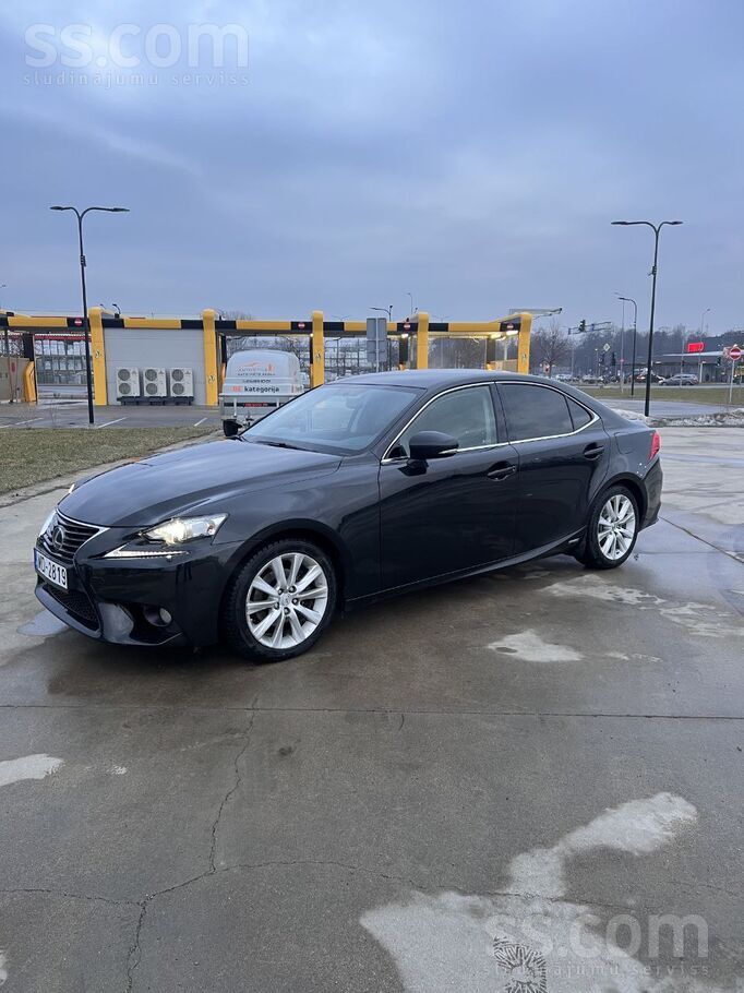 Pārdodu Lexus Is300H. 

Auto ievests no Vācijas 2018. gadā. Kopš tā laika