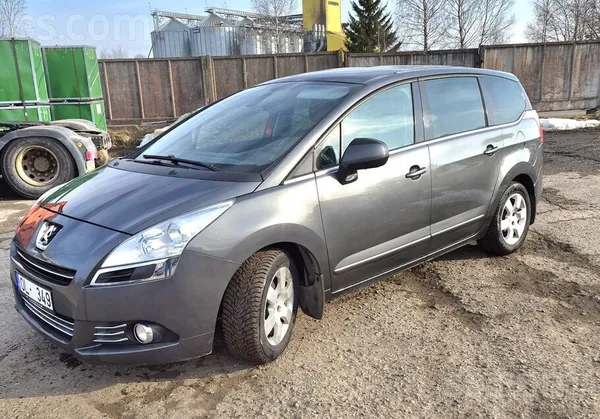 Peugeot Pārdodu uzticamu un ietilpīgu ģimenes automašīnu P