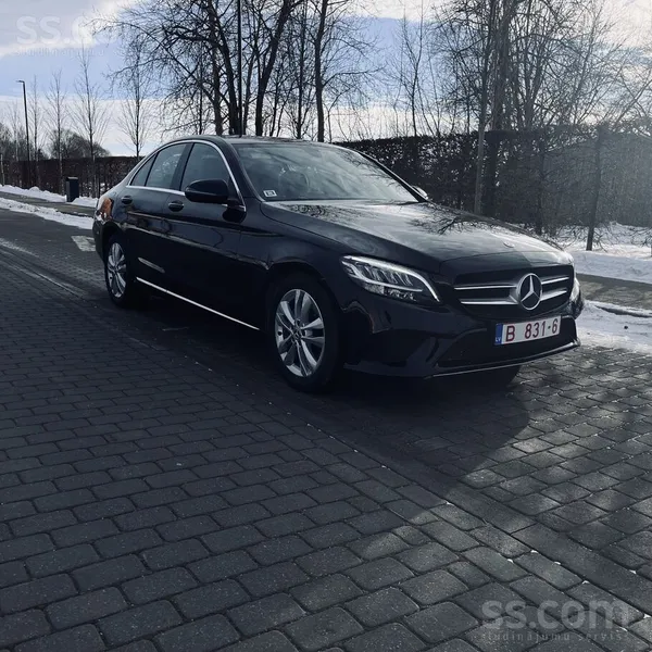 Mercedes Pārdod teicami koptu Mercedes-Benz C200 (Facelift)