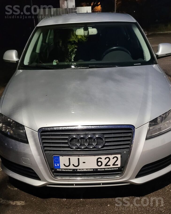 Audi Pārdodu Audi A3, pelēkā krāsā, dīzelis (ekonomisks