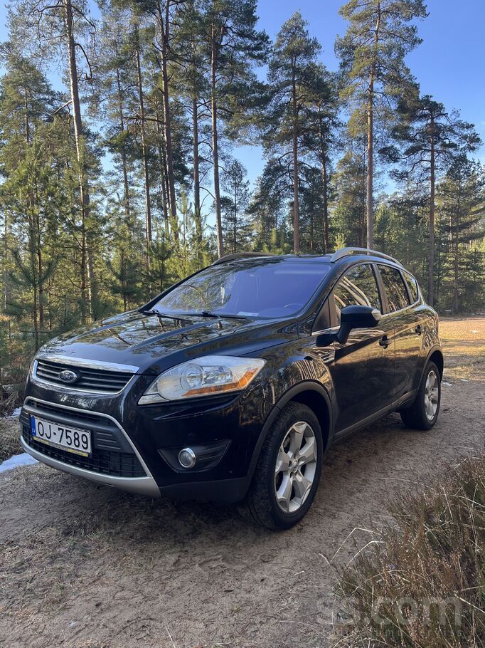 Ford Padodu Ford Kuga 2010 gada, 120kw, 4x4, automats. 