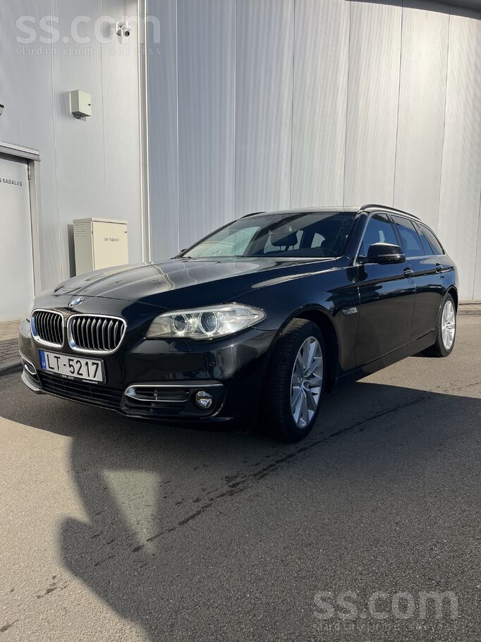 BMW Pārdod labu 520d BMW universāls viss info pa tel a