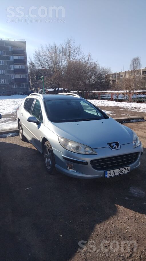 Новое ТО. Расход 6-7л по городу, 4-5л на трассе. Мелкие визуальные дефекты.