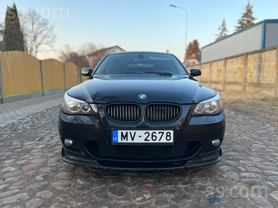 BMW Pārdodu auto labā tehniskā stāvoklī. Jauns akumula