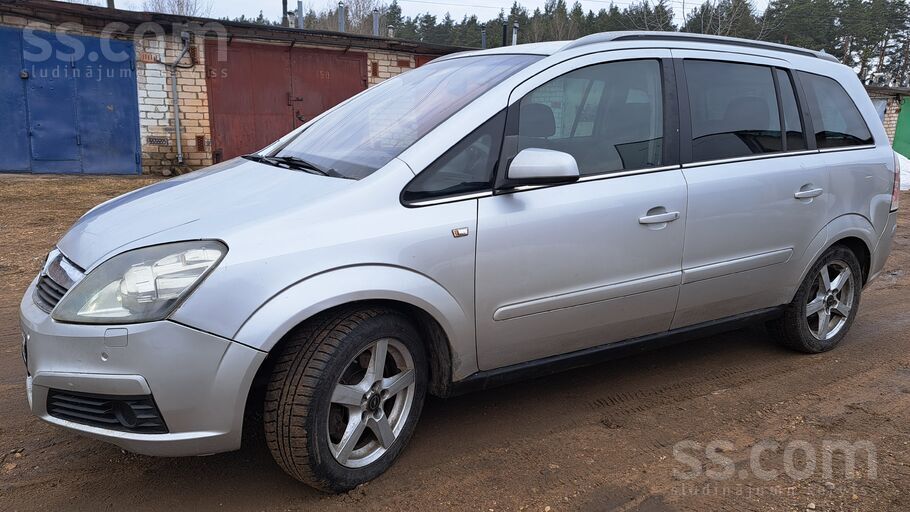 Opel zafira 1.9cdi ekanomisku 5.6 uz 100km 7 vietas vairāk informācijas zvan