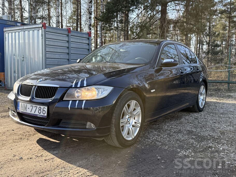 Pārdodas bmw ar 3.0 Dīzeļa dzinēju 145kw. 
Auto tehniski labā stāvoklī.