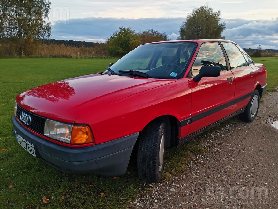 Audi Audi 80 1.8S. Pirmā reģ. 18.07.1991. Kolekcijas au