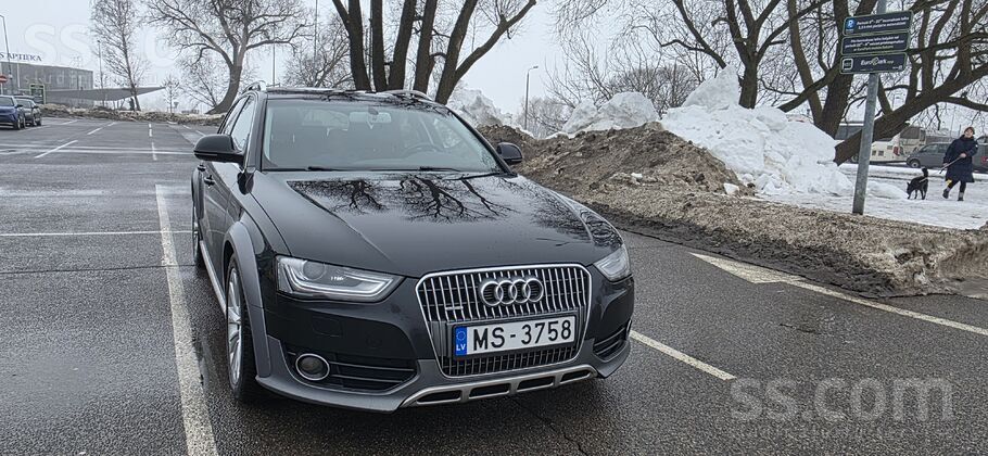 Audi Nesteidzīgi tirgoju Audi A4 Allroad Quattro (B8) -