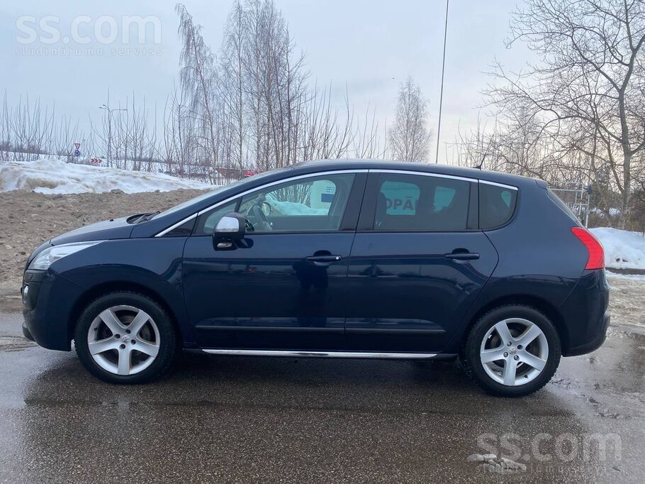 Peugeot Peugout 3008, 2.0 дизель(120kw), автомат, кожанный