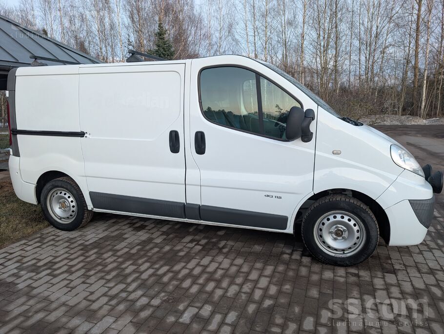 Renault Pārdod ļoti labu darba busu ar mazu nobraukums, at