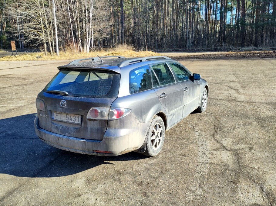 Detaļām, vai kādam, kas pats labo. Motors un piekare labi (tikai gultnis gau