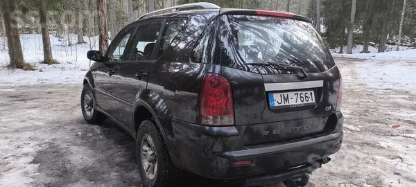 Ssangyong Корейский рамный внедорожник, только пройден То. D