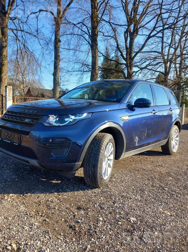 Land-rover Auto labs, viss tam darbojās, Lv ceļus nav baudīji